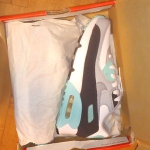 NIKE AIRMAX 3Y BLUE AND WHITE